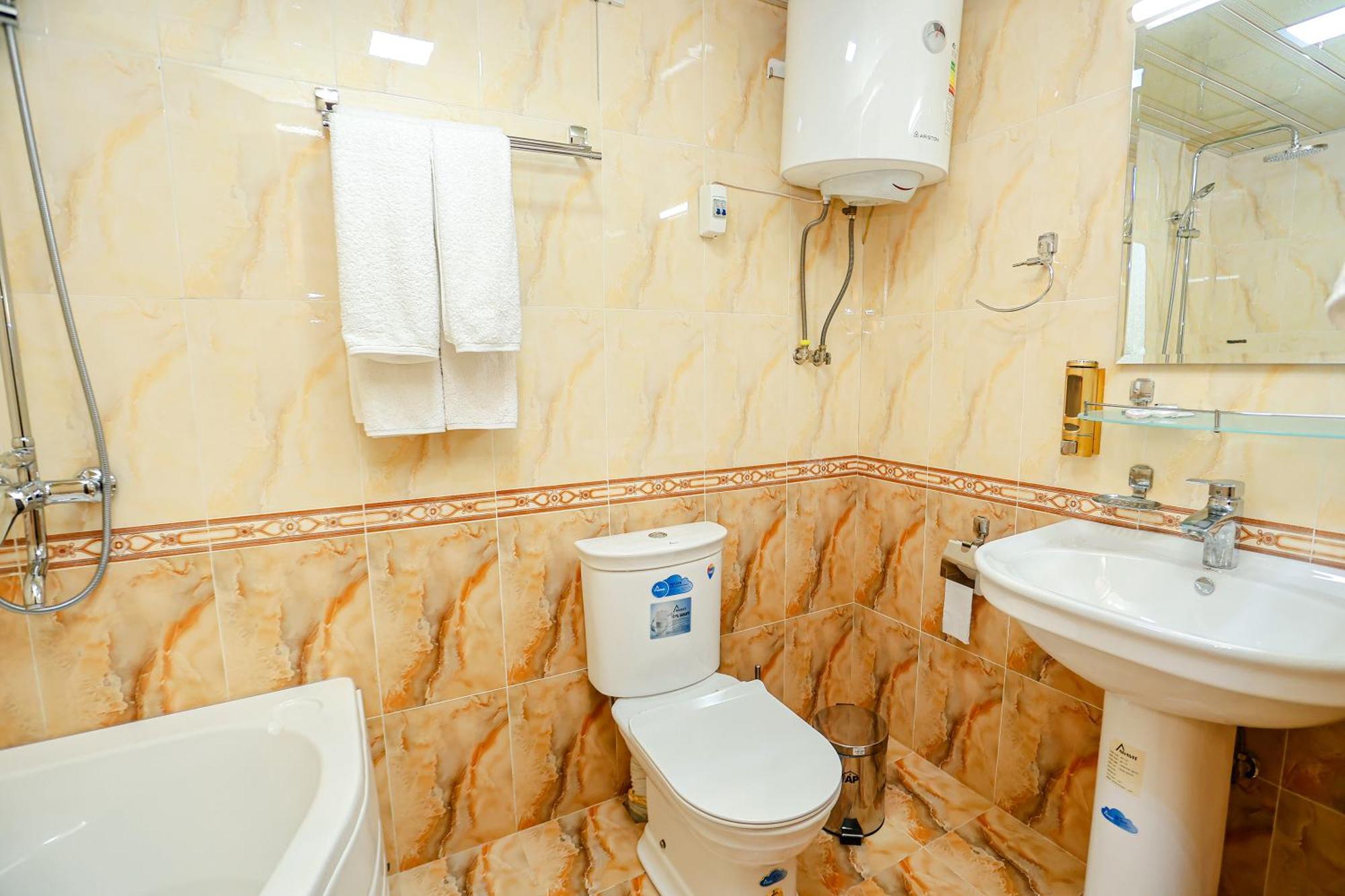 Yangi Sharq Hotel Samarkand Exterior foto