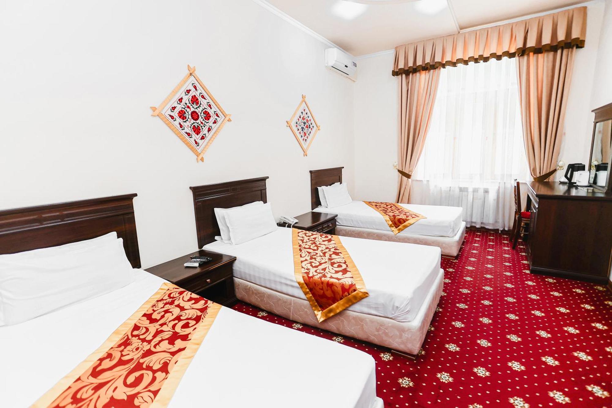 Yangi Sharq Hotel Samarkand Exterior foto